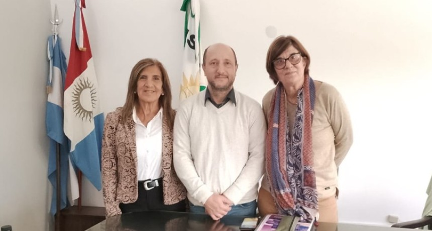 El Viernes 10 de Abril, en la planta alta de la Municipalidad de Isla Verde